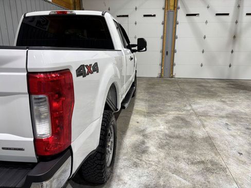 Used 2017 Ford F250 XL w/ Power Equipment Group AWD/4WD image 10