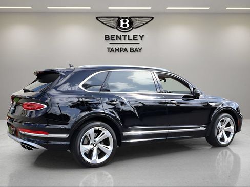 Certified 2024 Bentley Bentayga Extended Wheelbase AWD/4WD image 9