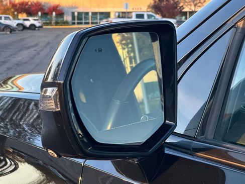 Used 2023 Cadillac Escalade Sport Platinum w/ LPO, ONYX Package image 55