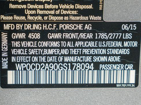 Used 2016 Porsche 911 Turbo S image 19