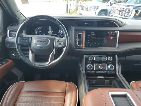 Used 2023 GMC Yukon Denali Ultimate image 24