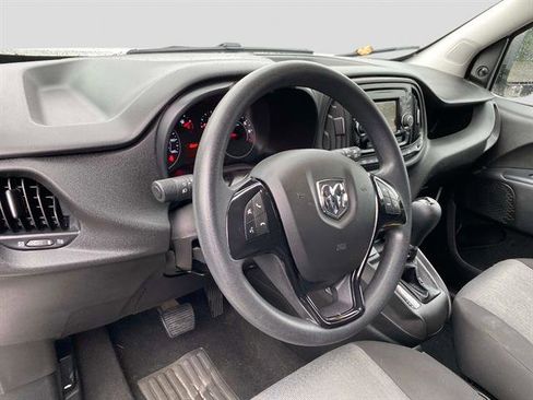 Used 2022 RAM ProMaster City Tradesman image 12