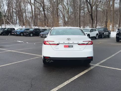 New 2026 Toyota Camry SE image 7