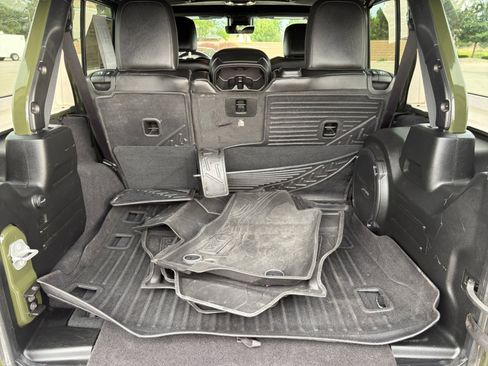Used 2023 Jeep Wrangler Unlimited Rubicon 392 w/ Xtreme Recon 35" Tire Package AWD/4WD image 32