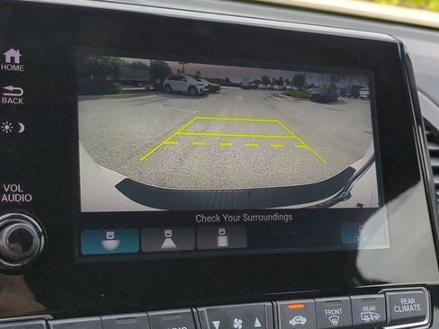 Certified 2024 Honda Odyssey Sport image 21