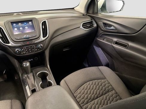 Used 2020 Chevrolet Equinox LT image 22