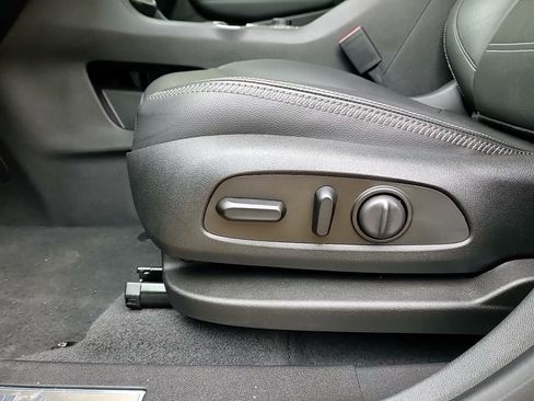 Used 2023 GMC Terrain Denali w/ LPO, Floor Liner Package AWD/4WD image 19