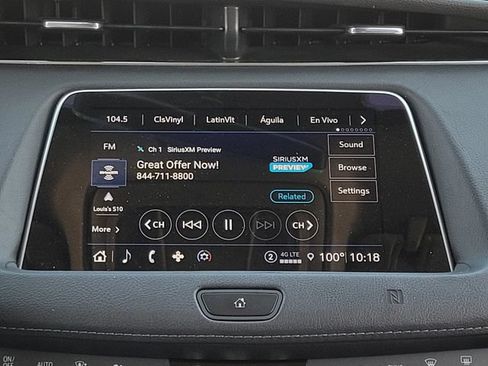 Used 2021 Cadillac XT4 Luxury FWD image 16