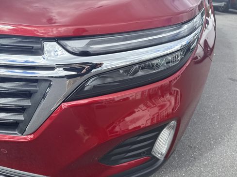 Used 2023 Chevrolet Equinox LT image 41