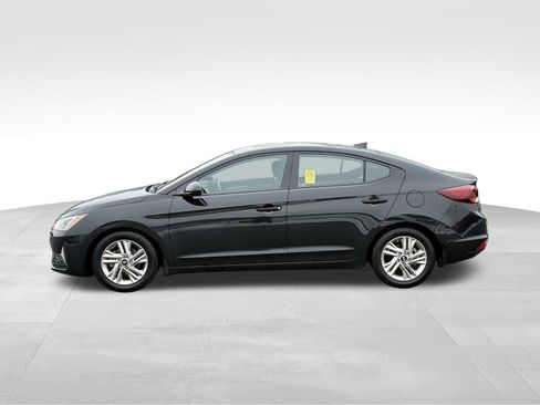 Used 2019 Hyundai Elantra Value Edition w/ Cargo Package image 2
