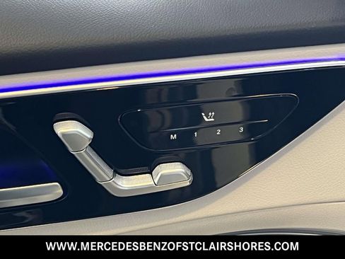 New 2026 Mercedes-Benz C 300 4MATIC Sedan image 18