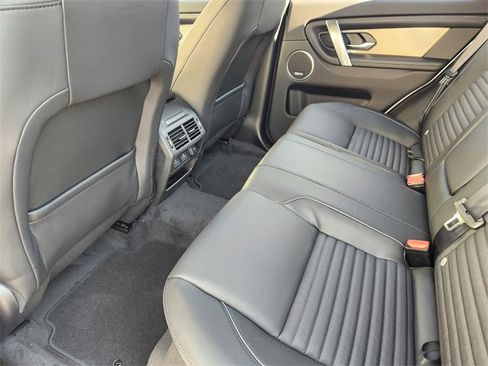 Used 2026 Land Rover Discovery Sport Landmark image 20