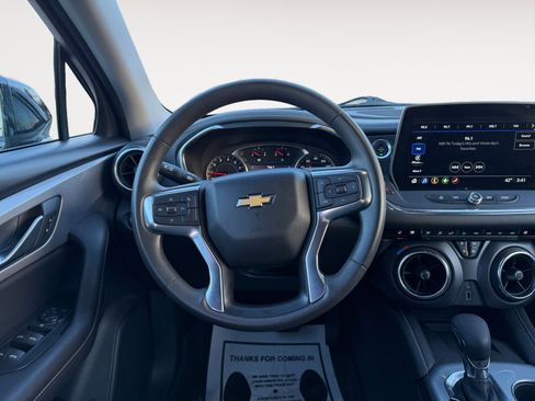 Used 2023 Chevrolet Blazer LT w/ Convenience Package image 12