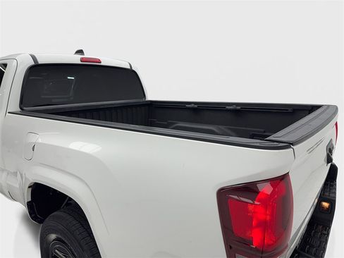 Used 2021 Toyota Tacoma SR5 image 13