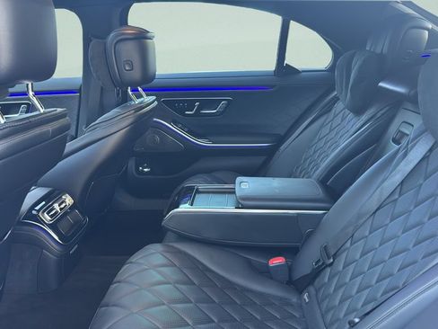 Used 2023 Mercedes-Benz S 580 4MATIC Sedan image 25