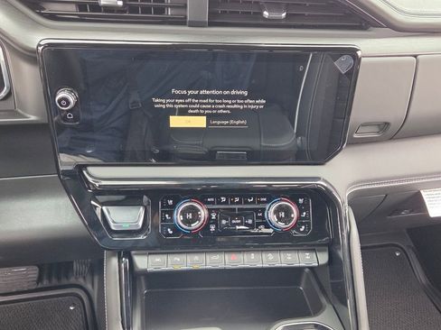 New 2026 GMC Sierra 1500 AT4X AWD/4WD image 17