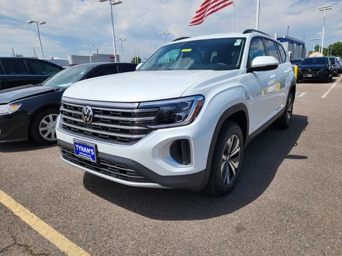 New 2026 Volkswagen Atlas SE AWD/4WD image 3