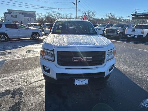 Used 2019 GMC Canyon All Terrain w/ All Terrain X Package image 2