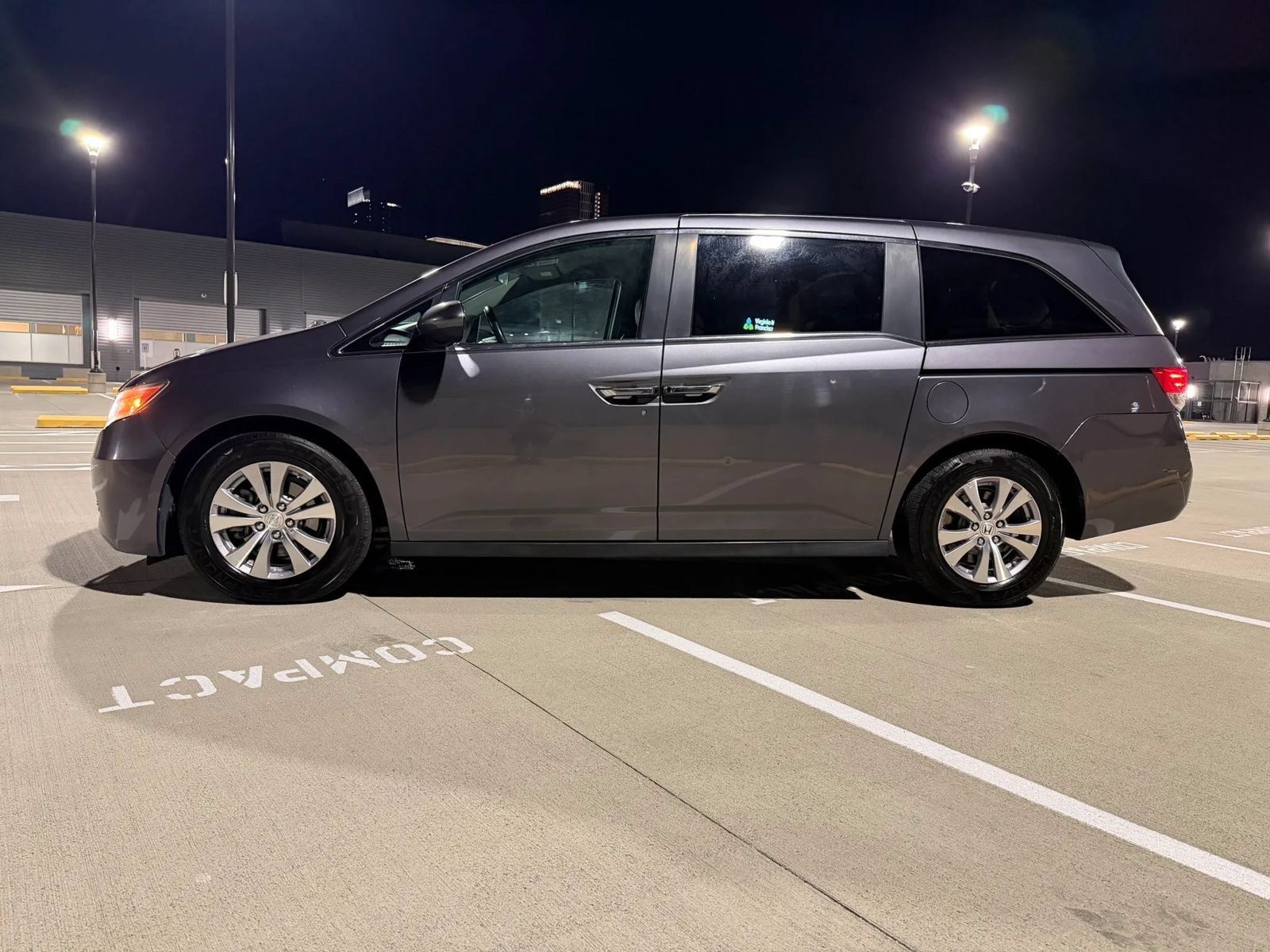 Used 2015 Honda Odyssey EX image 13