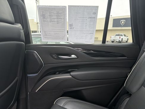 Certified 2023 Cadillac Escalade Sport w/ LPO, ONYX Package image 26