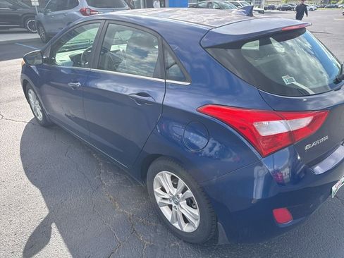 Used 2013 Hyundai Elantra GT FWD image 5