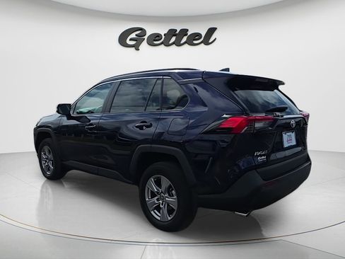 Used 2025 Toyota RAV4 XLE w/ Convenience Package image 9