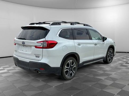 Used 2024 Subaru Ascent Touring AWD/4WD image 5