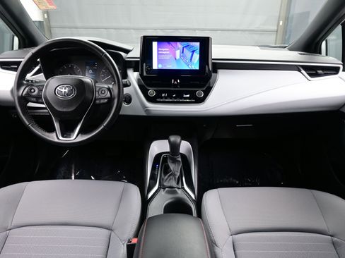 Used 2024 Toyota Corolla SE w/ SE Convenience Package image 16
