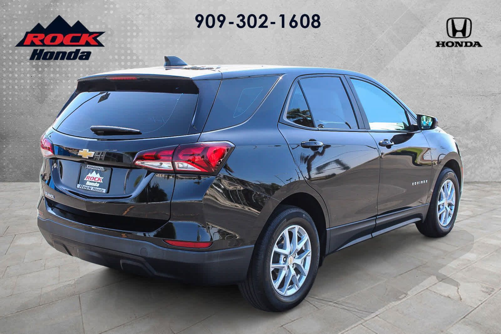 Used 2023 Chevrolet Equinox LS FWD image 6