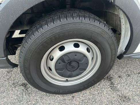 Used 2017 Ford Transit 150 130 Medium Roof image 42