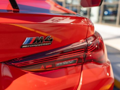 Used 2026 BMW M4 xDrive Competition w/ Executive Package image 8