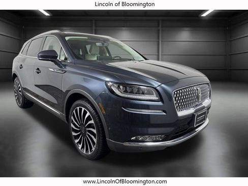 Used 2022 Lincoln Nautilus Black Label w/ Class II Trailer Tow Package AWD/4WD image 11
