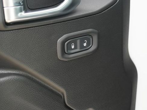 New 2026 Jeep Gladiator Sport image 21