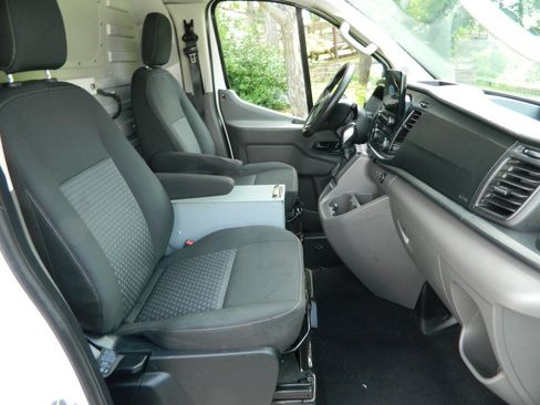 Used 2021 Ford Transit 250 Low Roof AWD image 17
