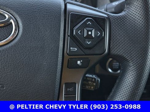 Used 2023 Toyota Tacoma TRD Off-Road image 20