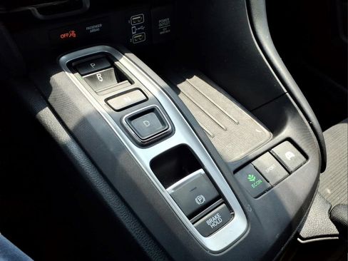 Used 2019 Honda Insight EX image 22