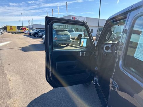 New 2026 Jeep Wrangler Unlimited Sport AWD/4WD image 25
