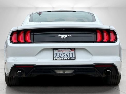 Used 2019 Ford Mustang Coupe image 5