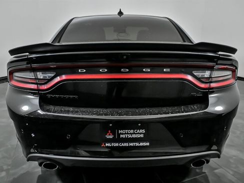 Used 2019 Dodge Charger R/T w/ Driver Confidence Group RWD image 9