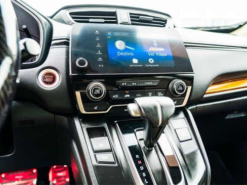 Used 2018 Honda CR-V Touring image 17