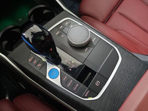 Certified 2023 BMW i4 eDrive35 w/ Premium Package image 25