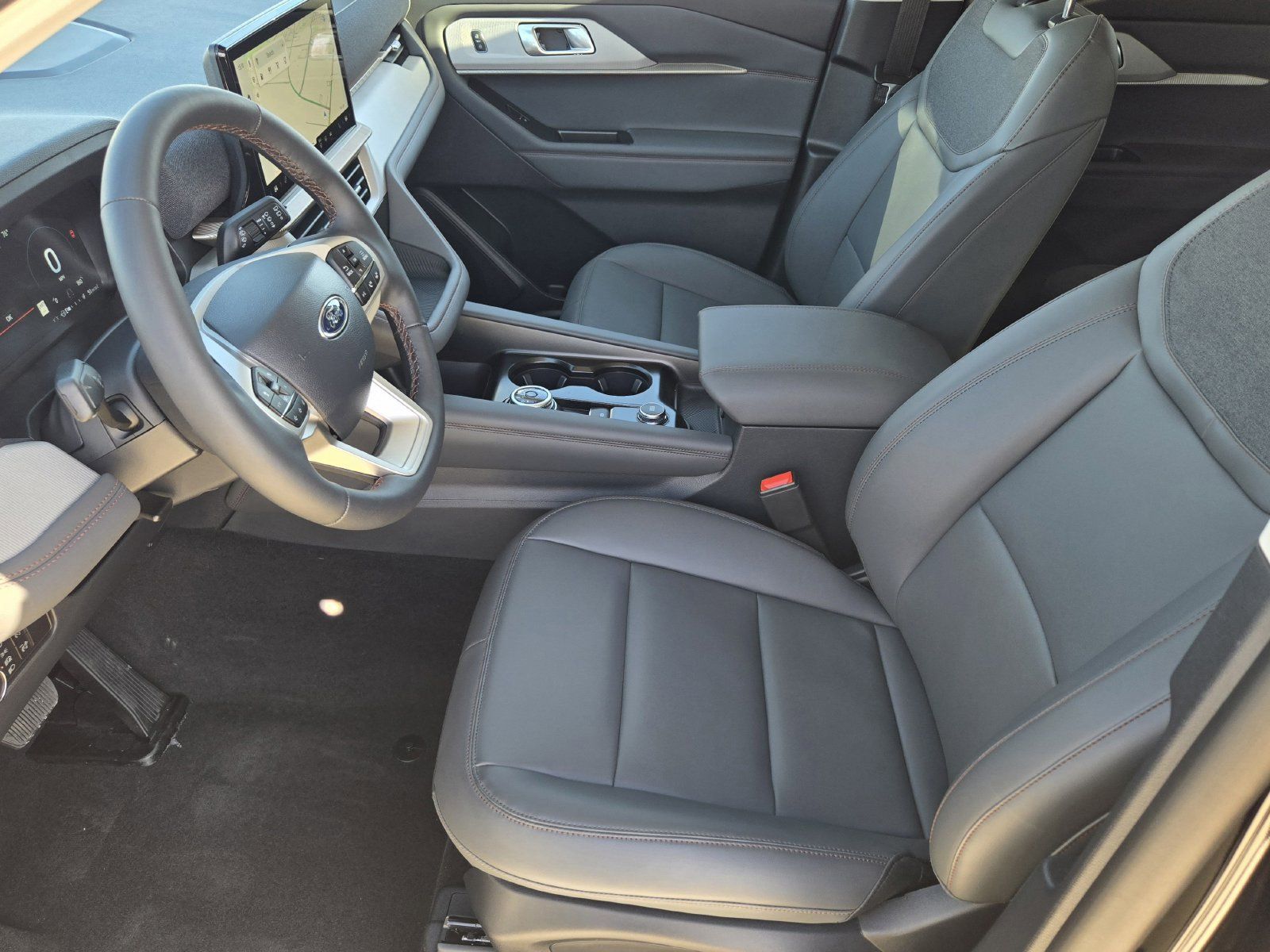 New 2026 Ford Explorer Active w/ Active Comfort Package RWD image 15