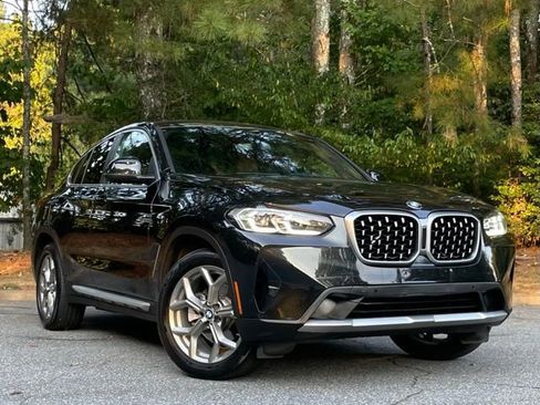 Used 2023 BMW X4 xDrive30i w/ Convenience Package AWD/4WD image 10