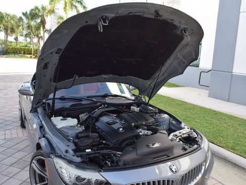 Used 2011 BMW Z4 sDrive35i RWD image 89