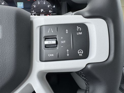 New 2026 Land Rover Defender 110 S AWD/4WD image 18