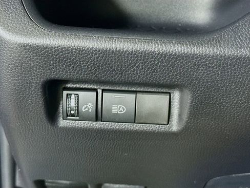 Certified 2025 Toyota RAV4 LE AWD/4WD image 18