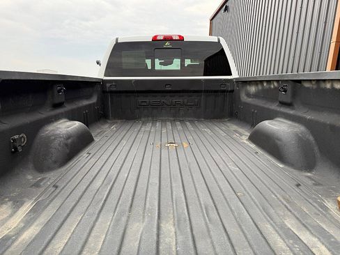 Used 2017 GMC Sierra 3500 Denali w/ Duramax Plus Package image 11