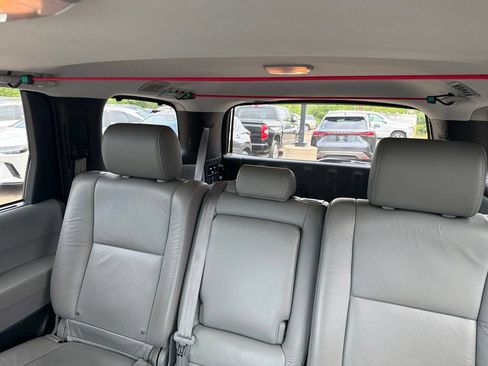 Used 2018 Toyota Sequoia Limited AWD/4WD image 22