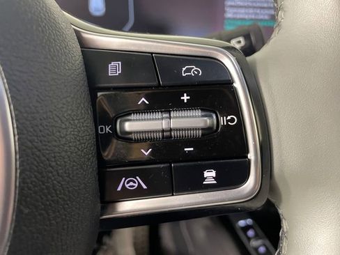 Certified 2024 Kia Sorento SX Prestige w/ Sage Leather Package image 9