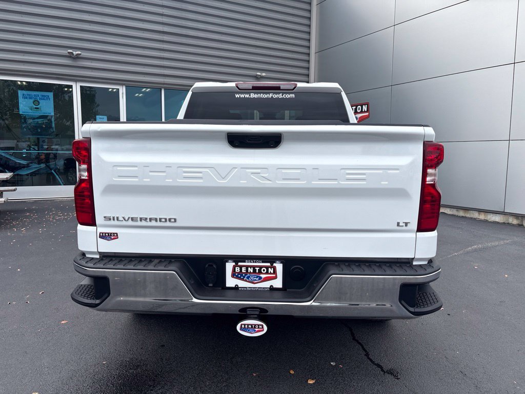 Used 2025 Chevrolet Silverado 1500 LT AWD/4WD image 8